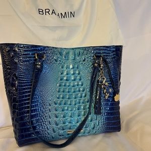 Beautiful Blue Brahmin tote bag.
